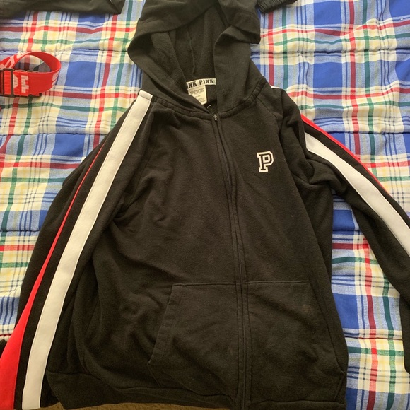 Pink hoodie - Picture 1 of 3